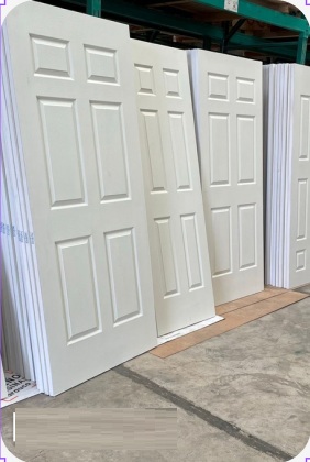Puertas prefabricadas para vivienda y proyectos de obra